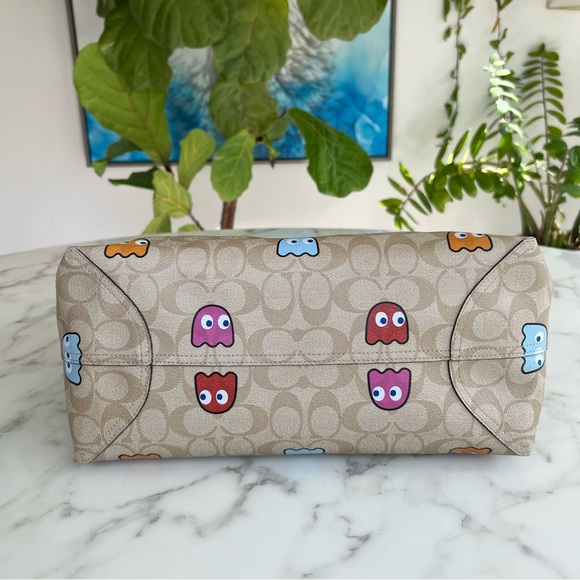 Coach Reversible City Tote Bag in Signature Canvas Pac Man Ghost Print f72905 - Picture 7 of 15